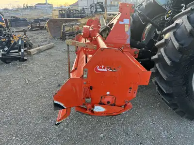 Maschio B230C - 3 Point - 540 PTO - 93” tilling width - Floating tail gate - 6 C shaped Tines per fl...