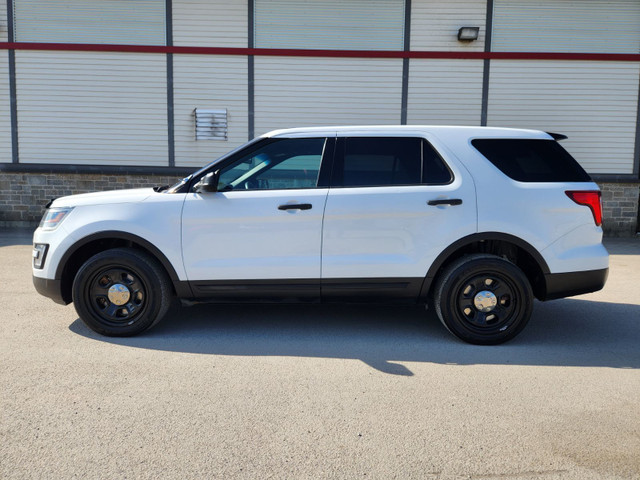 2017 Ford Explorer POLICE Interceptor / AWD Plusieurs Disponible in Cars & Trucks in West Island - Image 4