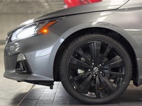 The 2022 Nissan Altima 2.5 Platinum is the top-of-the-line trim for the sedan's 2.5-liter engine. It... (image 5)