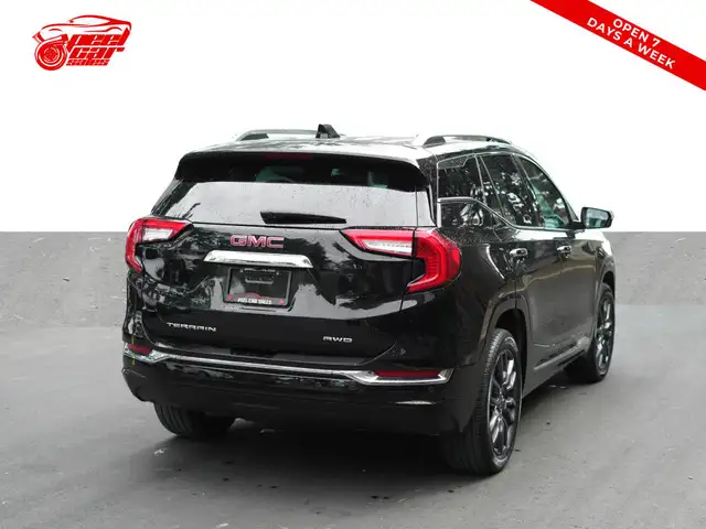 2024 GMC Terrain Denali AWD, Sunroof, Navigation. in Cars & Trucks in Oakville / Halton Region - Image 5