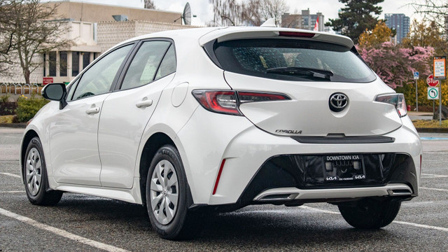 2021 Toyota Corolla Hatchback in Cars & Trucks in Downtown-West End - Image 4