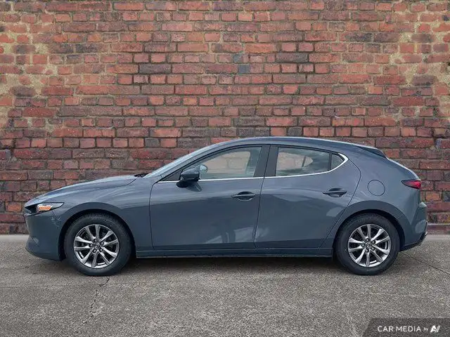 2022 Mazda Mazda3 Sport GS in Cars & Trucks in Dartmouth - Image 3