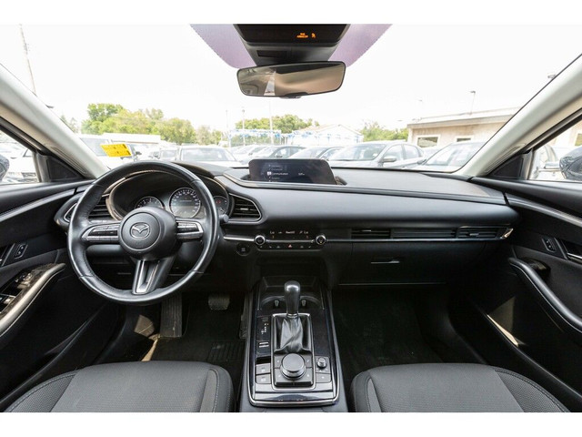 2023 Mazda CX-30 GS AWD | HEATED SEATS | CARPLAY | CLEAN CARFAX! in Cars & Trucks in Winnipeg - Image 3