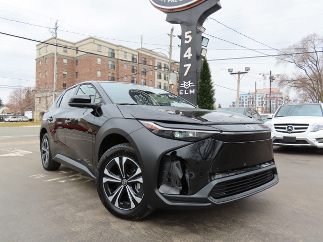 2023 Toyota BZ4X bZ4X BZ4X - 15,000KMS - Back-Up Camera - Heated in Cars & Trucks in Oakville / Halton Region - Image 2