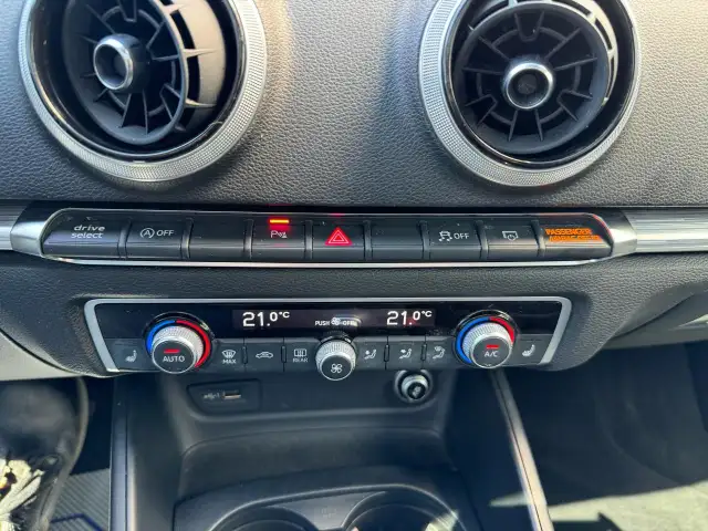 2018 Audi A3 TECHNIK, LOW KM, B&O STEREO, NAV, BACK-UP CAM! in Cars & Trucks in Ottawa - Image 31