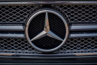 2016 MERCEDES-BENZ G65 AMG V-12 Bi-turbo 4MATIC The AMG G65 is powered by a 6.0L twin-turbo V12 that... (image 3)