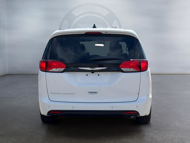 2025 Chrysler Grand Caravan SXT - Heated Seats in Cars & Trucks in Lethbridge - Image 4