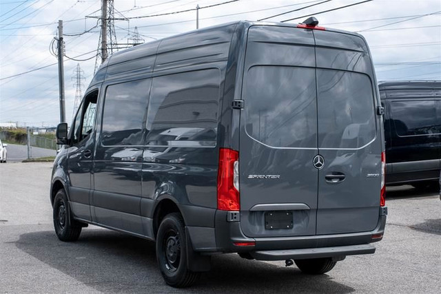 2025 Mercedes-Benz Sprinter 2500 144 Wheelbase High Roof RWD in Cars & Trucks in Laval / North Shore - Image 4