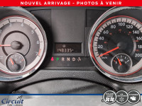 La Dodge Grand Caravan SE Plus 2015 est une minifourgonnette pratique et abordable, idéale pour les... (image 4)