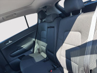 Intégration Bluetooth + Toit Ouvrant + Commandes Audio au Volant + Régulateur de Vitesse + Caméra de... (image 9)