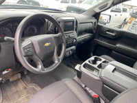 For Sale: 2022 Chevrolet Silverado 1500 Custom Crew Cab 4x4 Your Ticket to Rugged Glory! Ready to ro... (image 8)