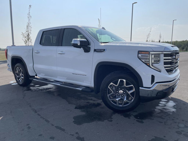 2026 GMC Sierra 1500 SLT in Cars & Trucks in Calgary