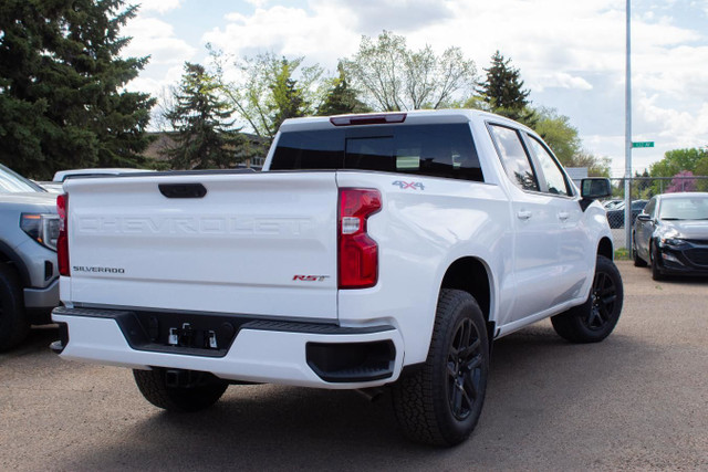 2025 Chevrolet Silverado 1500 Crew RST 4WD in Cars & Trucks in Edmonton - Image 4