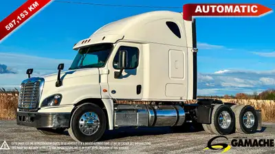 Heavy truck - # STOCK: C-35854 2016 FREIGHTLINER CASCADIA CAMION CONVENTIONNEL AVEC COUCHETTE 2016 F...