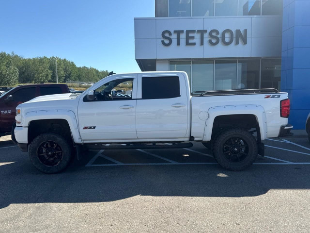 2018 Chevrolet Silverado 1500 in Cars & Trucks in St. Albert - Image 3
