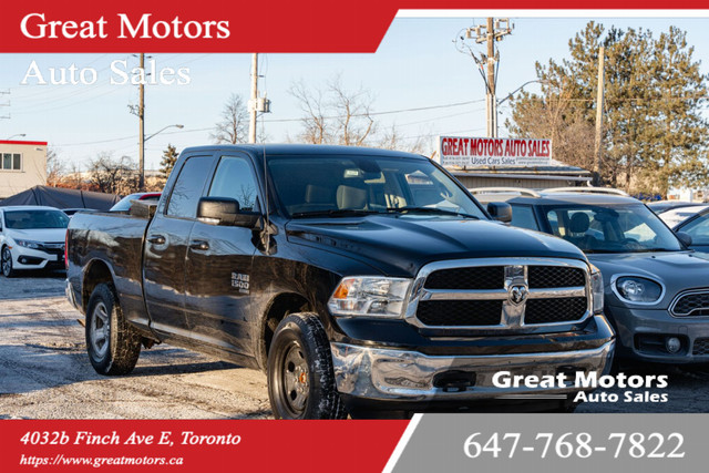 2022 Ram 1500 Classic SLT 4x4 Crew Cab 5.6 ft. box 140 in. WB Au in Cars & Trucks in City of Toronto