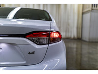 **ACCIDENT FREE - MECHANICALLY CERTIFIED** 68,223 KM This 2020 Toyota Corolla LE Sedan is powered by... (image 8)