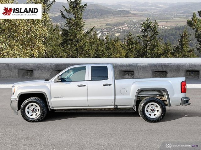  2018 GMC Sierra 1500 , 5.3L V8, Extended Cab in Cars & Trucks in Cowichan Valley / Duncan - Image 2