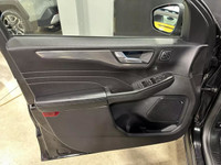 2021 Ford Escape Hybrid TITANIUM - INT., EN CUIR - NAVIGATION - CAMERA DE RECUL - ALERT A L'ANGLE MO... (image 7)