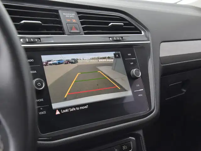 2021 Volkswagen Tiguan Comfortline in Cars & Trucks in Red Deer - Image 33