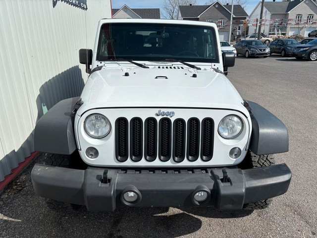 2014 Jeep Wrangler Sport Sport 4WD in Cars & Trucks in Ottawa - Image 2