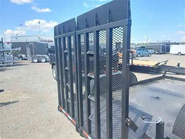CANADA TRAILERS SCISSOR LIFT 6X12-10K EQUIPMENT TRAILER in Cargo & Utility Trailers in Oshawa / Durham Region - Image 9