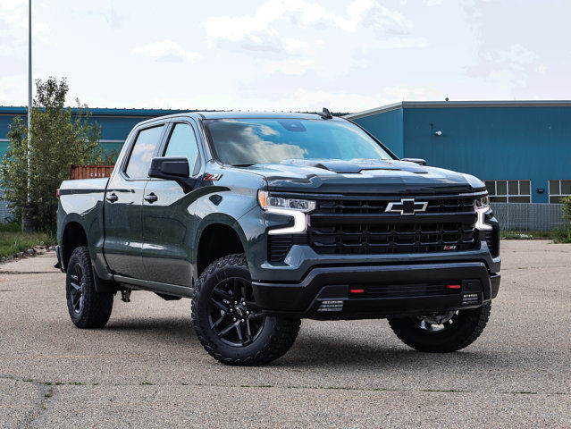 2025 Chevrolet Silverado 1500 LT Trail Boss in Cars & Trucks in Strathcona County - Image 2