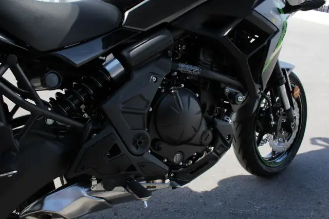2025 Kawasaki VERSYS 650 LT Motorcycle in Sport Touring in Trenton - Image 13