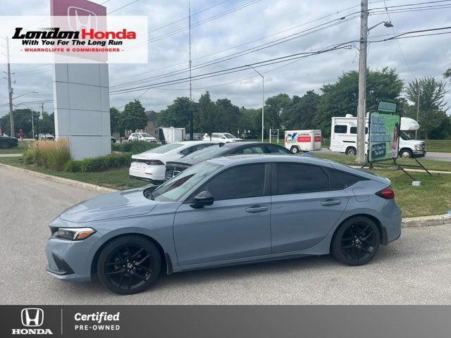 2022 Honda Civic Hatchback Sport Touring| One Owner | Clean in Cars & Trucks in London