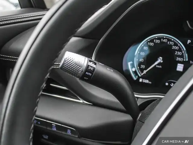 2024 Genesis GV80 3.5T Prestige 7P panoramic Sunroof | Alloy... in Cars & Trucks in London - Image 17