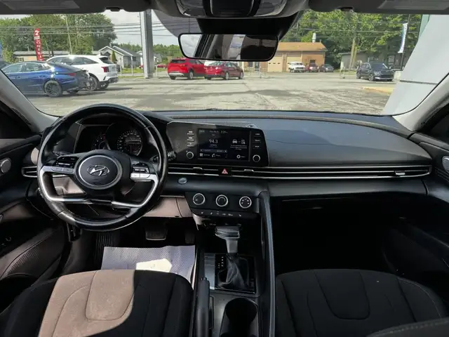 Hyundai Elantra Preferred Sièges & Volant Chauffant Carplay Mags in Cars & Trucks in Trois-Rivières - Image 11