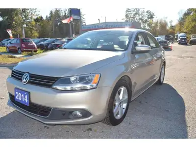 Price reduced to $12,950.00 !!!!!!!! Clean Carfax, Bluetooth, TDI , this 2014 Jetta Comfort diesel c...