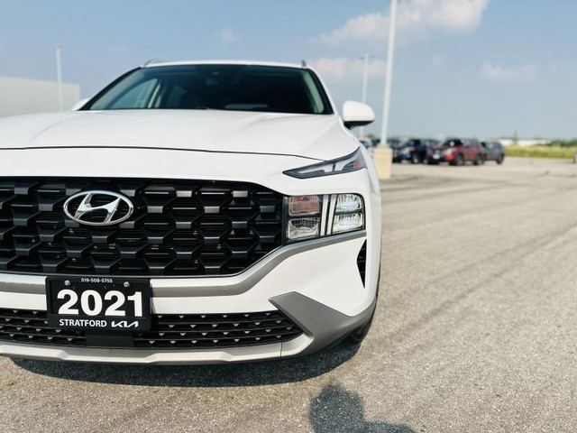 2021 Hyundai Santa Fe ESSENTIAL in Cars & Trucks in Stratford - Image 3