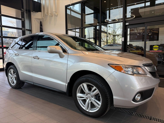 2015 Acura RDXTech Pkg in Cars & Trucks in City of Montréal - Image 2