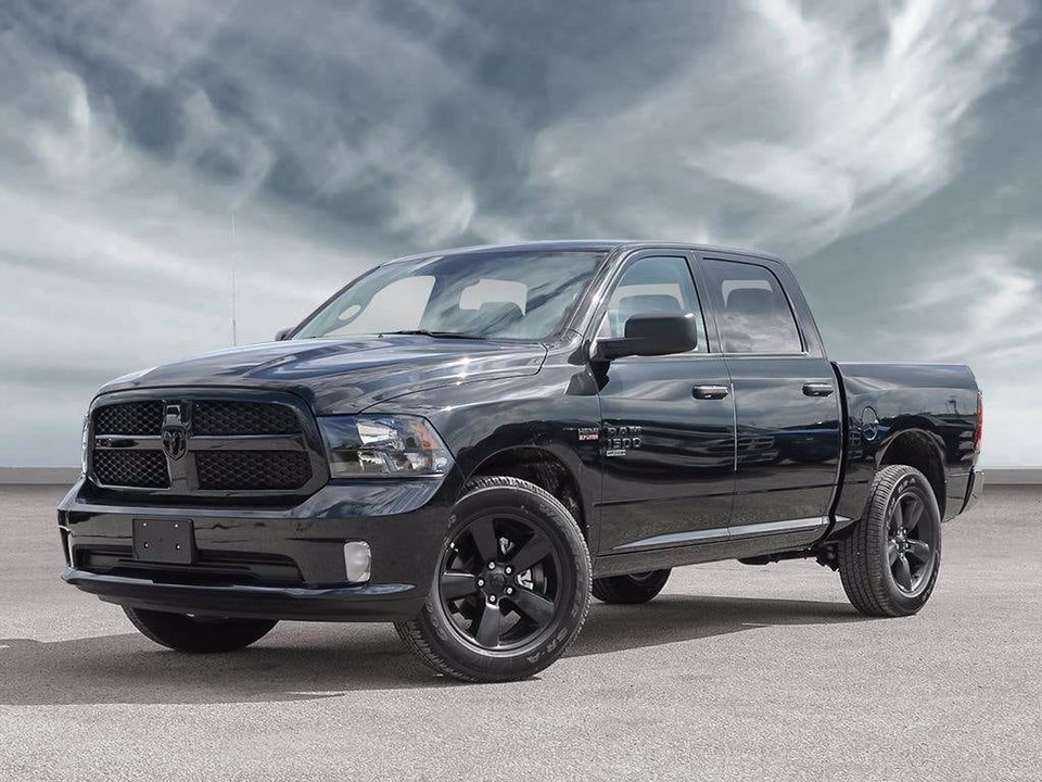 2022 Ram 1500 Classic NIGHT EDITION