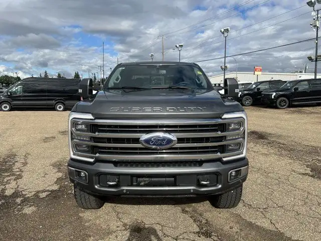 2023 Ford Super Duty F-350 SRW Limited CrewCab 160 | MoonRoof dans Autos et camions dans Ville d’Edmonton - Image 35