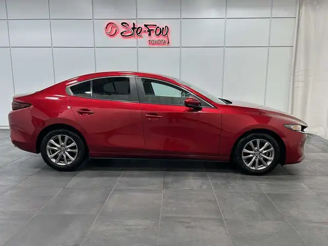 2019 Mazda Mazda3 GS - SIEGES CHAUFFANTS - VOLANT CHAUFFANT in Cars & Trucks in Québec City - Image 11
