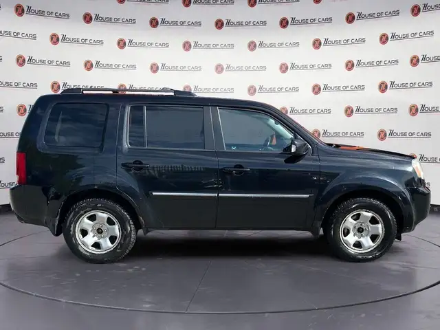2011 Honda Pilot 4WD 4dr Touring 8 Passenger/ DVD / Full Load in Cars & Trucks in Calgary - Image 9