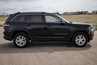 GLOBAL BLK W/GLOBAL BLK CAPRI LEATHERETTE SEATS,WHEELS: 18 X 8 FULLY PAINTED ALUMINUM (STD),ENGINE:... (image 3)