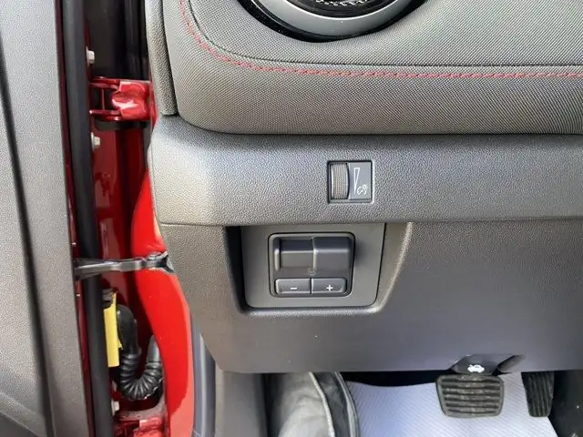 2025 Chevrolet Colorado 4WD Z71 dans Autos et camions dans Red Deer - Image 11