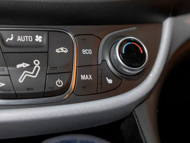 2018 Chevrolet Volt LT *CUIR* SIEGES CHAUFF *CARPLAY GR CONFIANC in Cars & Trucks in Laurentides - Image 22
