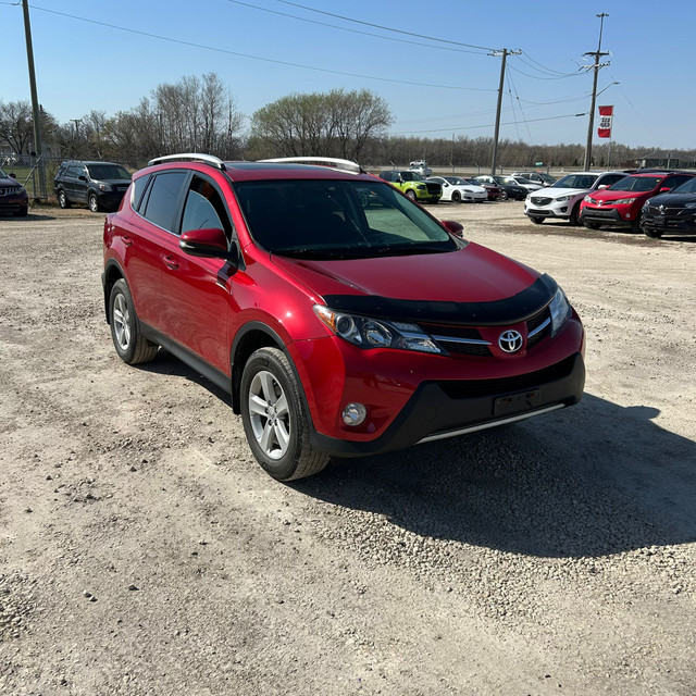 2014 Toyota RAV4 XLE AWD!!! BACKUP CAMERA!!! HEATED SEATS!!! in Cars & Trucks in Winnipeg
