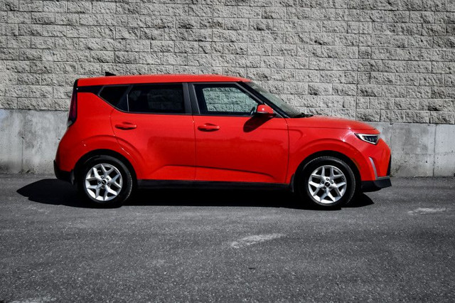 2023 Kia Soul EX • HEATED SEATS • LANE KEEP ASSIST in Cars & Trucks in Ottawa - Image 2