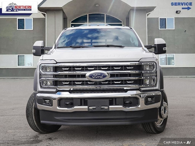 2023 Ford F-550 Chassis Lariat CREW CAB 4X4 LARIAT FLAT BED P... in Cars & Trucks in Edmonton - Image 2
