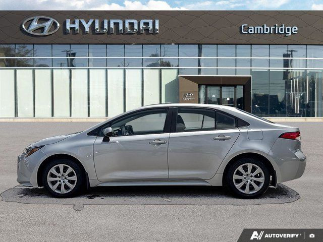 2021 Toyota Corolla LE | Safety Sense | Heated Seats | Carplay in Cars & Trucks in Cambridge - Image 2
