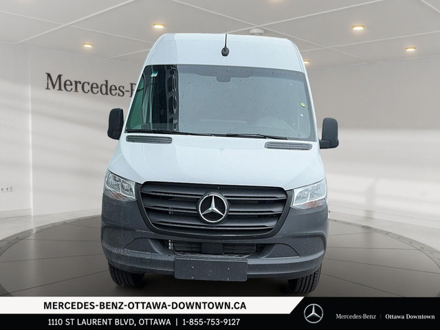 2024 Mercedes-Benz Sprinter 2500 144 Wheelbase High Roof RWD CAS in Cars & Trucks in Ottawa - Image 2
