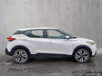 Navigate Ottawa's bustling streets with ease and style in this 2019 Nissan Kicks, a compact crossove... (image 6)