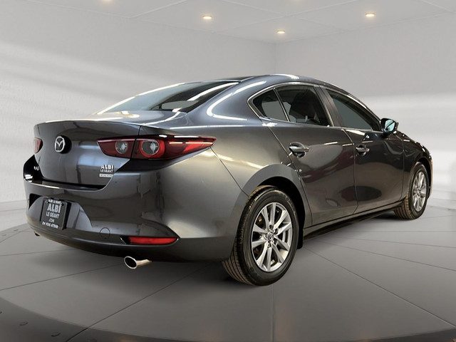 2022 Mazda Mazda3 GX in Cars & Trucks in Laval / North Shore - Image 4