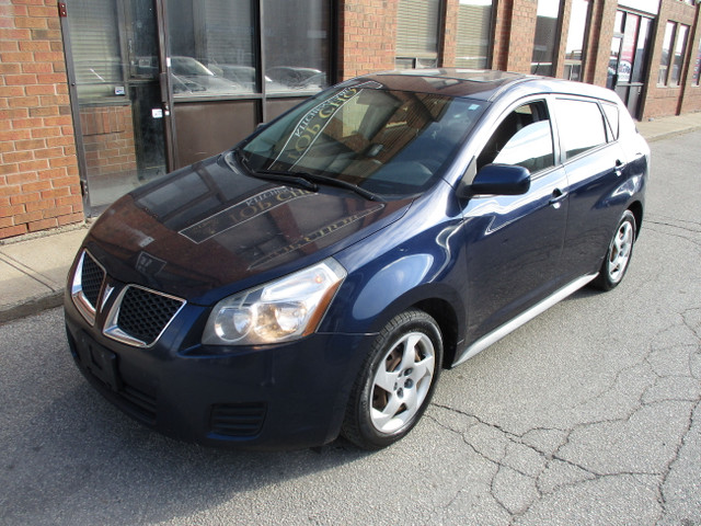 2009 Pontiac Vibe ***4-CYLINDER | 5-SPEED | NO ACCIDENTS*** in Cars & Trucks in Mississauga / Peel Region