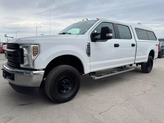 2018 FORD F-250 Super Duty XL in Cars & Trucks in Laval / North Shore - Image 4